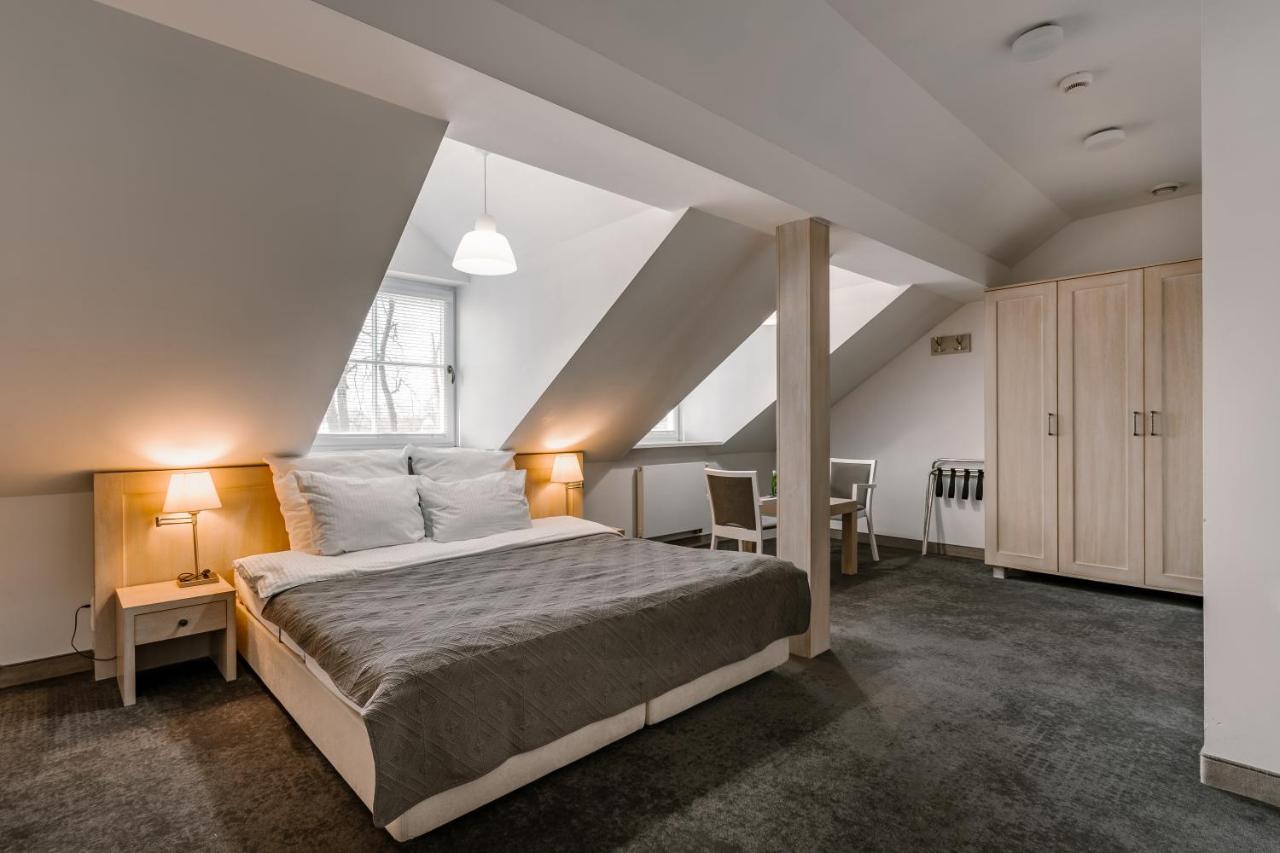 Hotel&Spa Dwor Droblin Leśna Podlaska Esterno foto